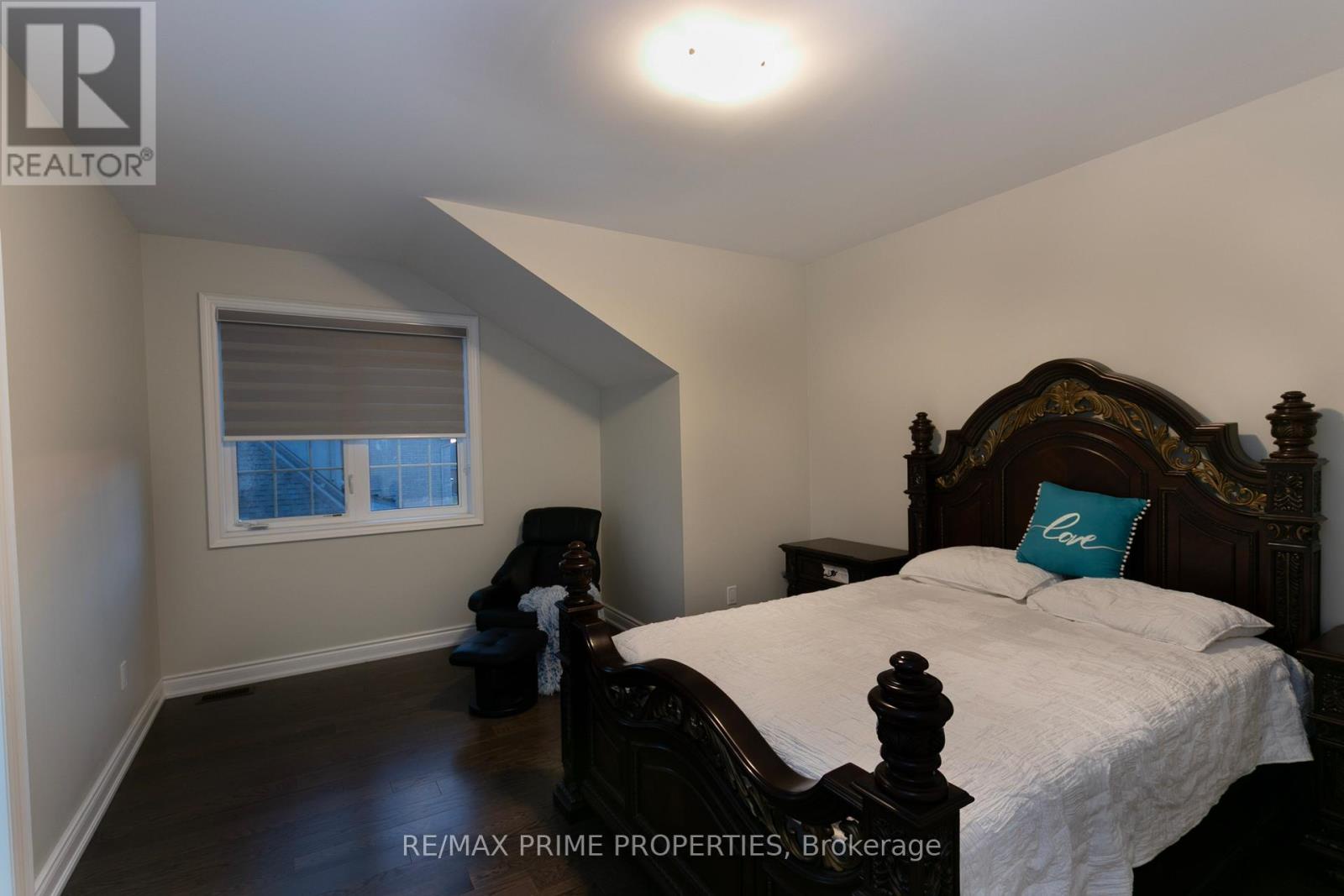 65 Redmond Crescent, Springwater (centre Vespra), Ontario