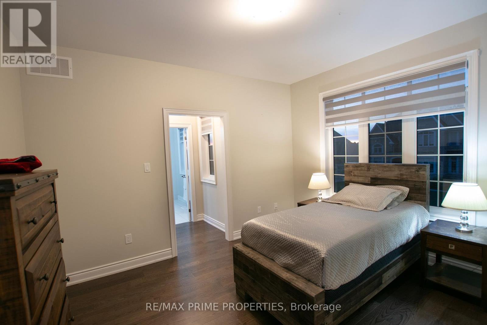 65 Redmond Crescent, Springwater (centre Vespra), Ontario