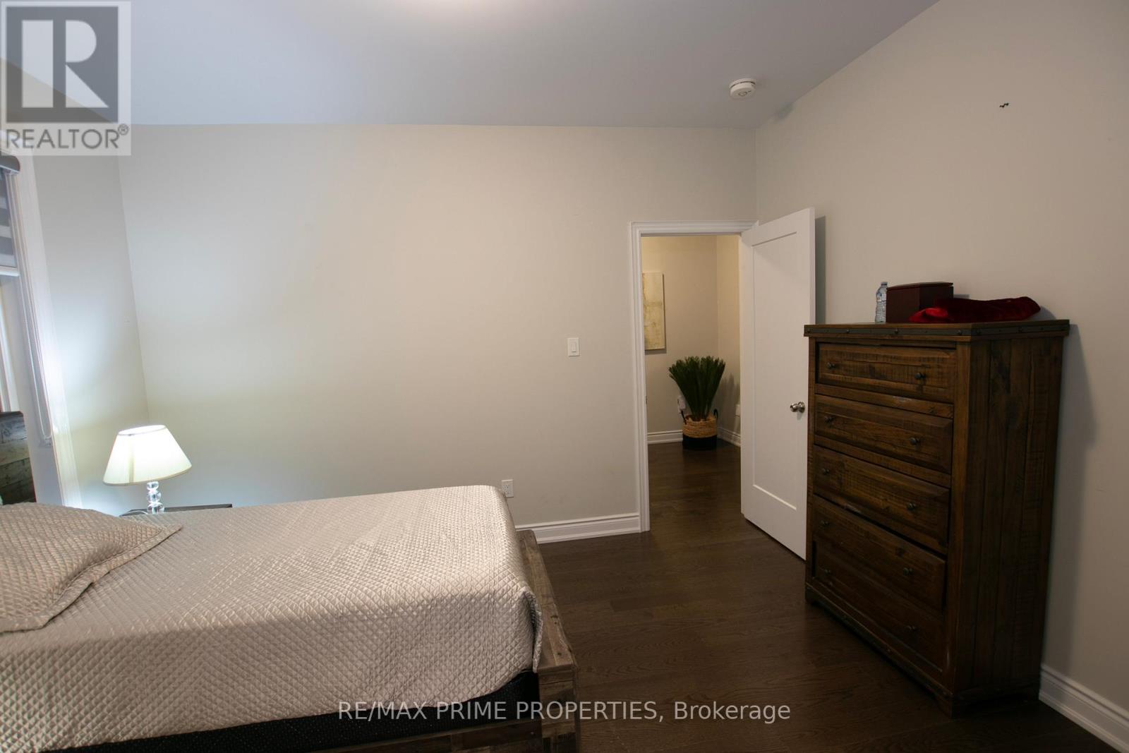 65 Redmond Crescent, Springwater (centre Vespra), Ontario