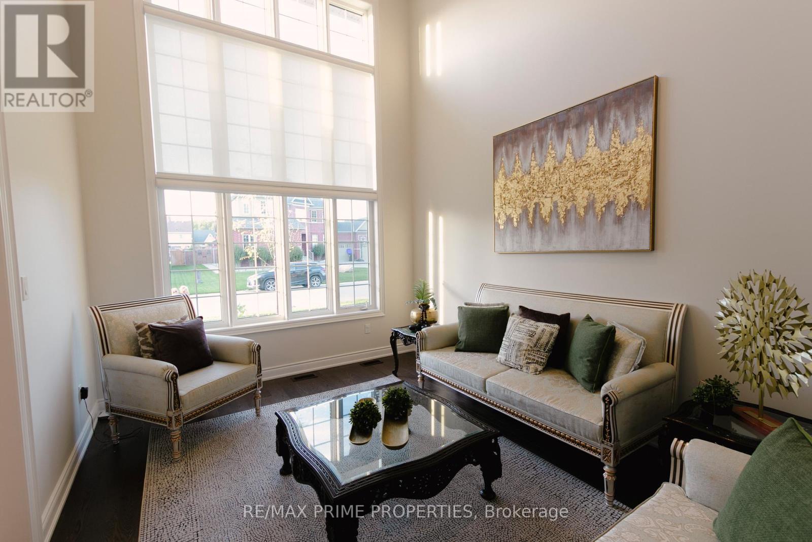 65 Redmond Crescent, Springwater (centre Vespra), Ontario