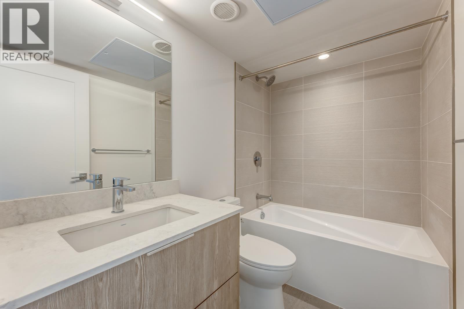 120 3421 Queenston Avenue, Coquitlam, British Columbia