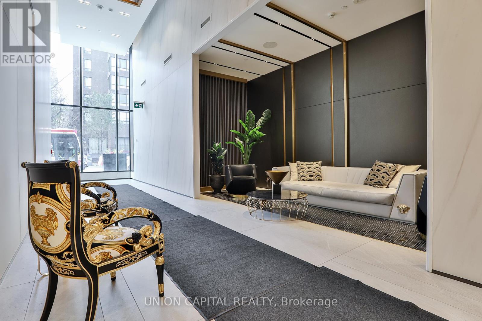 1005 - 319 Jarvis Street, Toronto (moss Park), Ontario