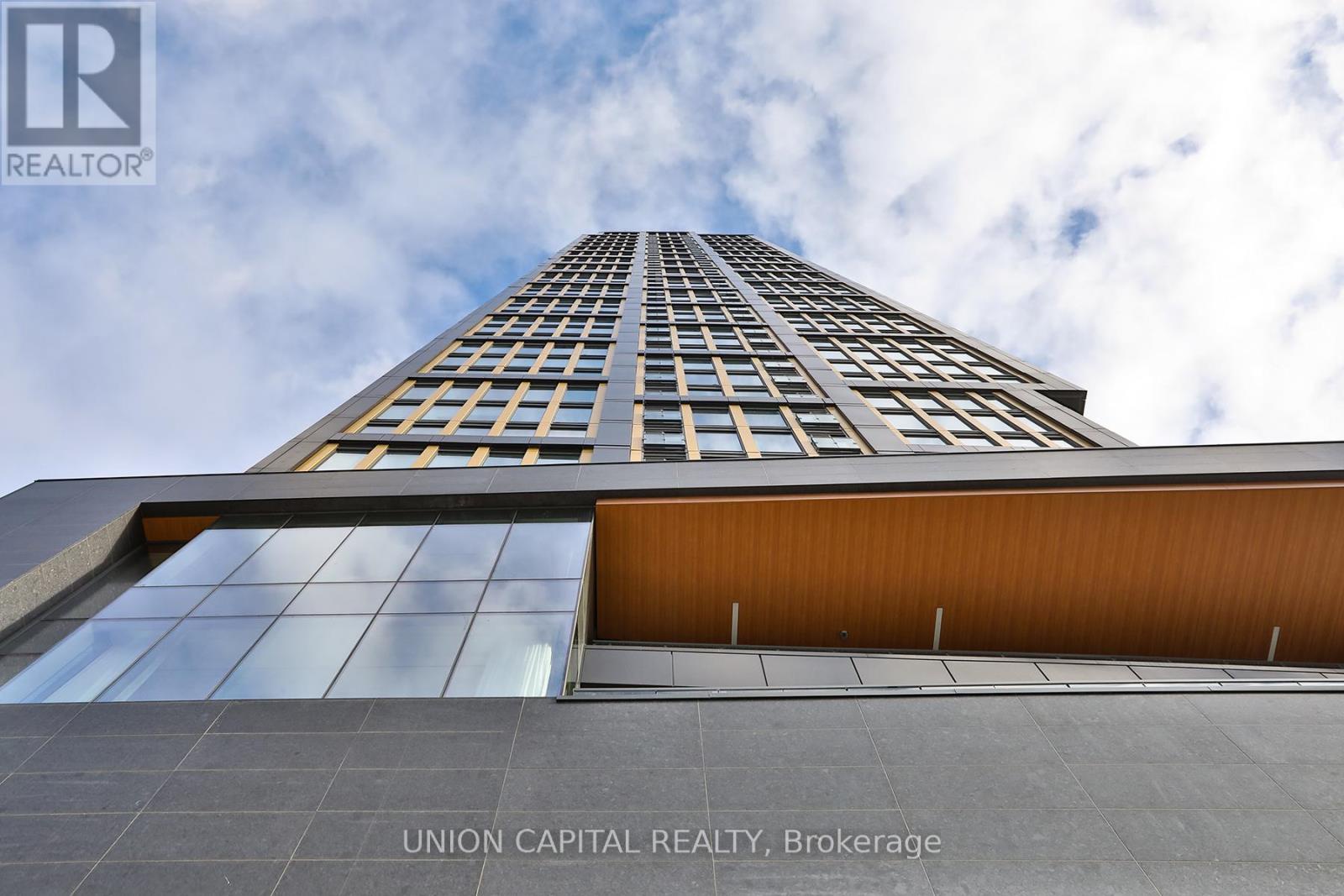 1005 - 319 Jarvis Street, Toronto (moss Park), Ontario