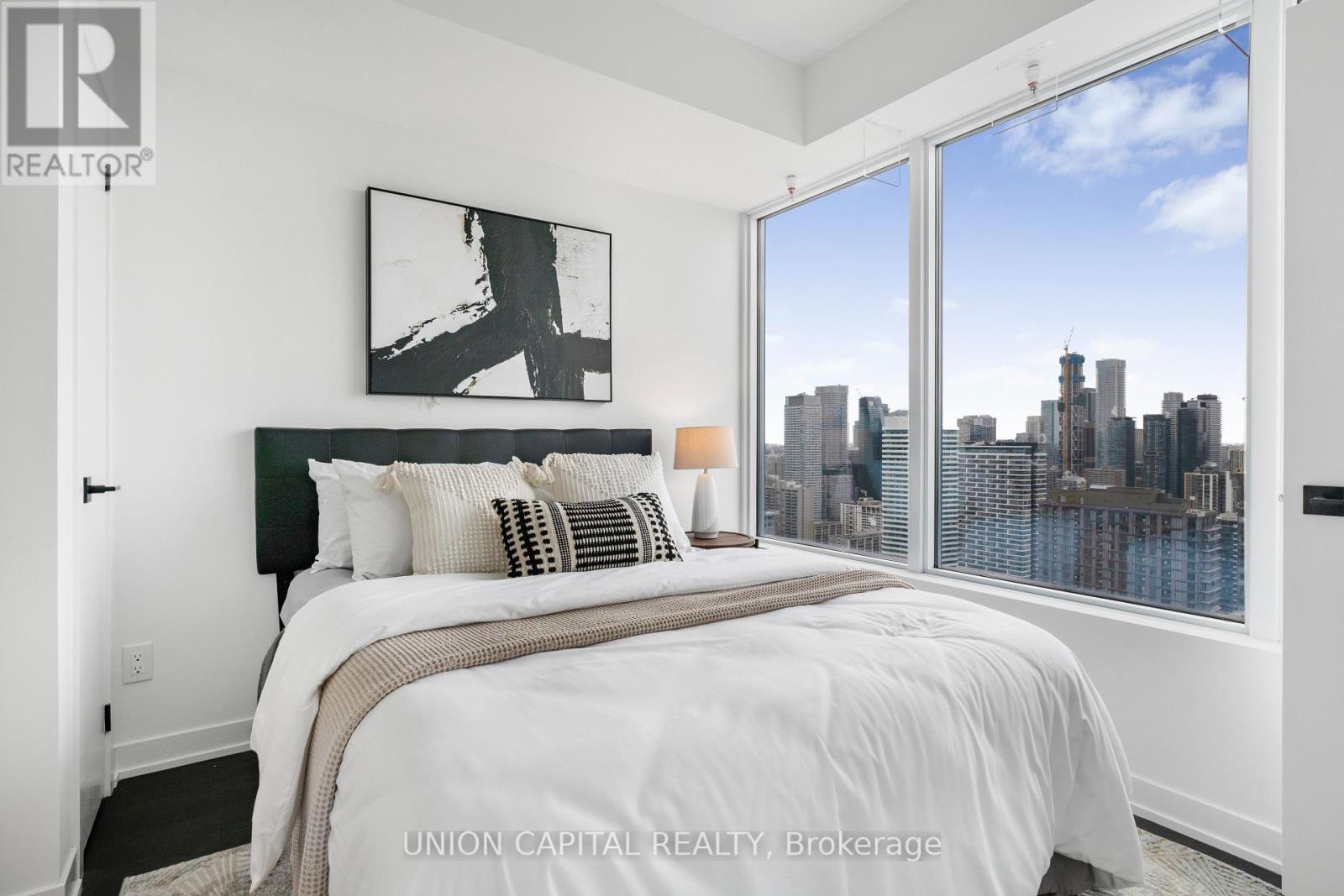 4908 - 319 Jarvis Street, Toronto (moss Park), Ontario