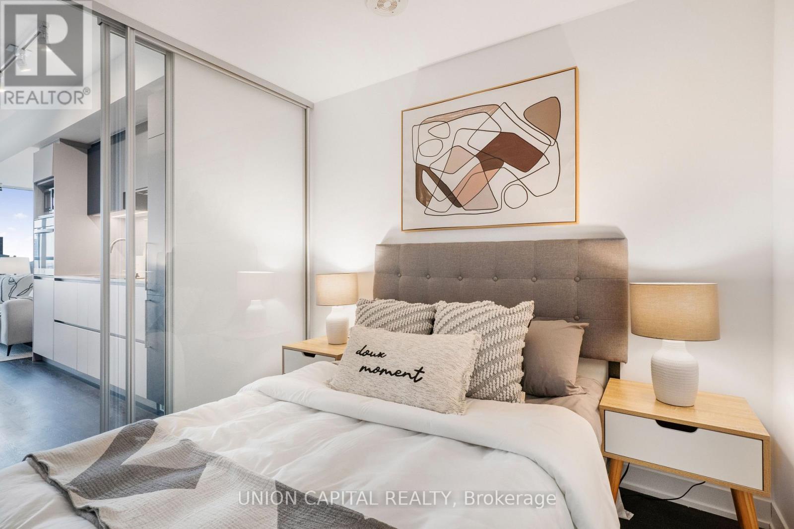 4908 - 319 Jarvis Street, Toronto (moss Park), Ontario