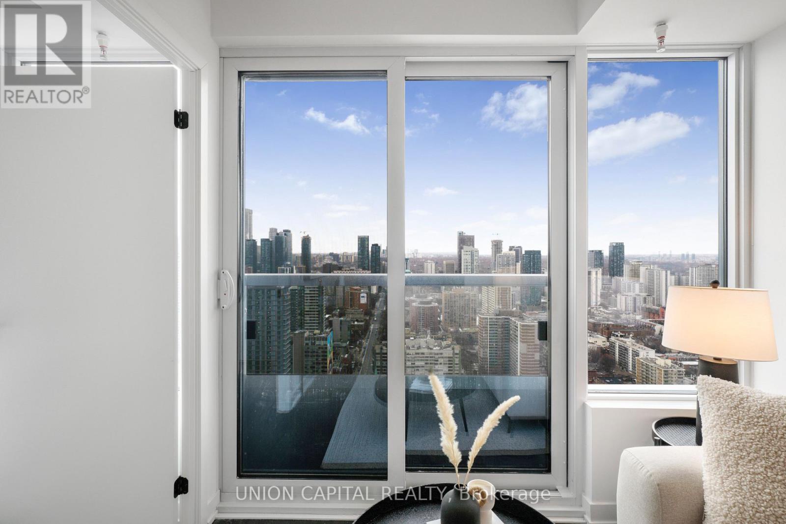 4908 - 319 Jarvis Street, Toronto (moss Park), Ontario