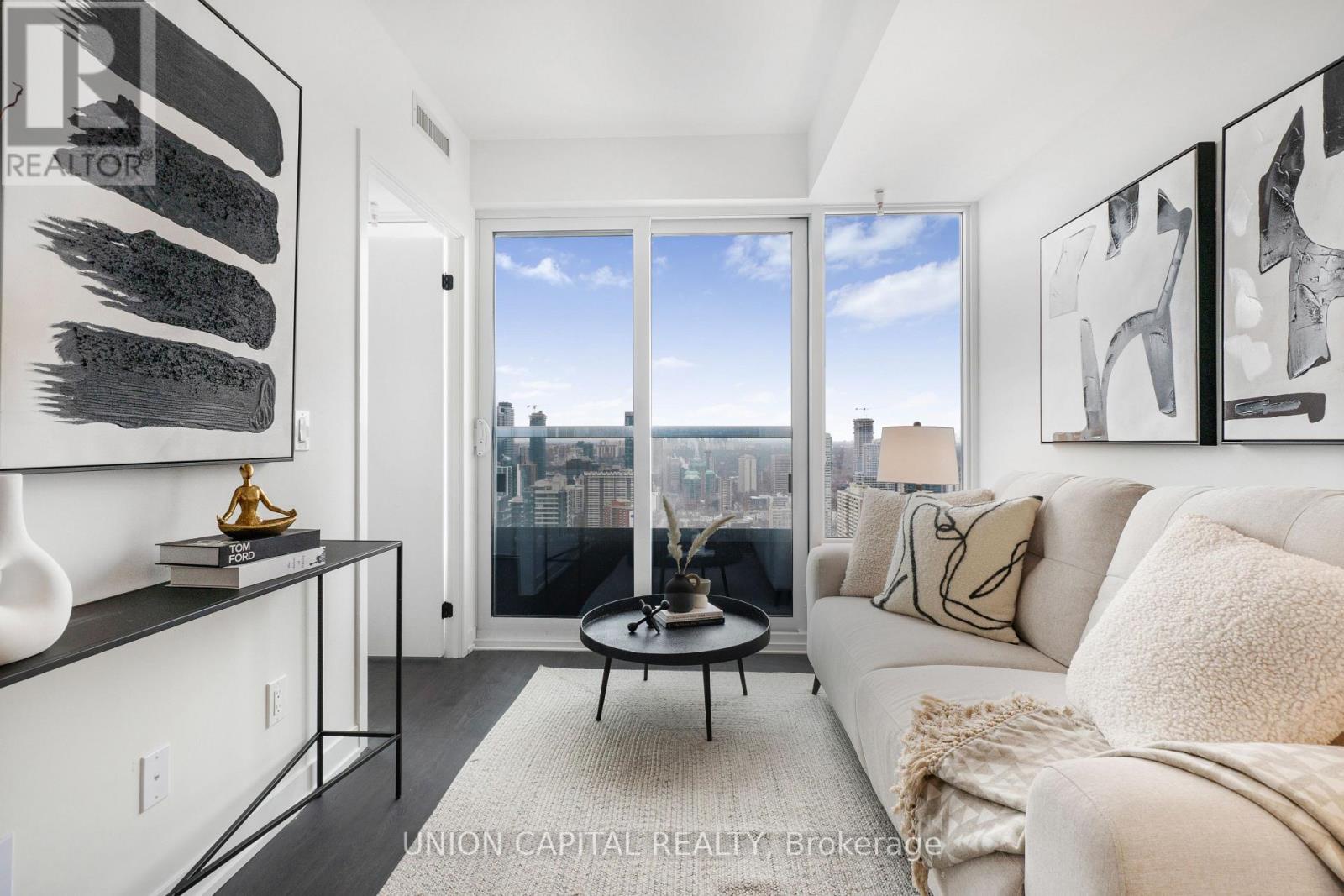 4908 - 319 Jarvis Street, Toronto (moss Park), Ontario