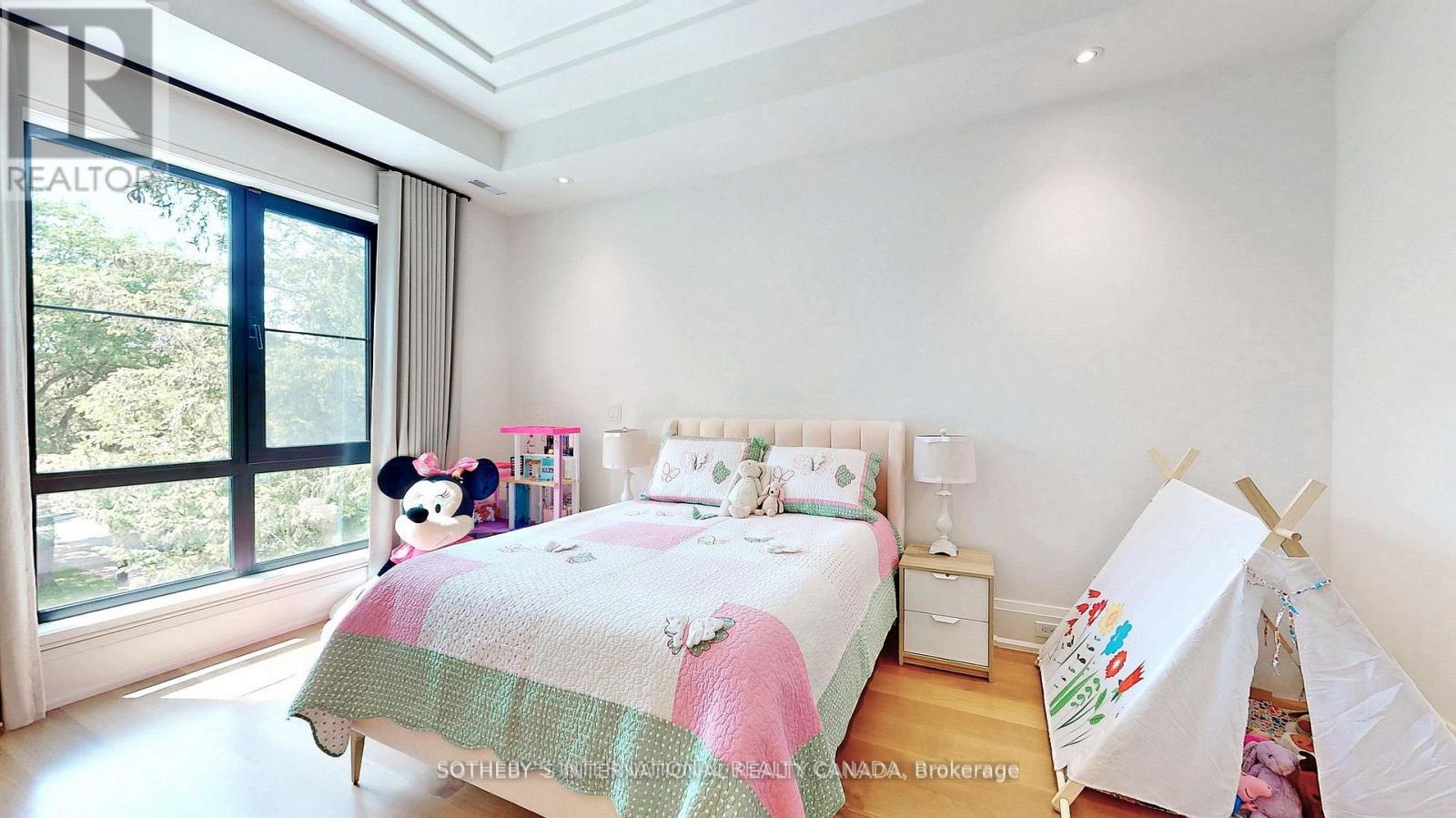 101 Dunloe Road, Toronto (forest Hill South), Ontario