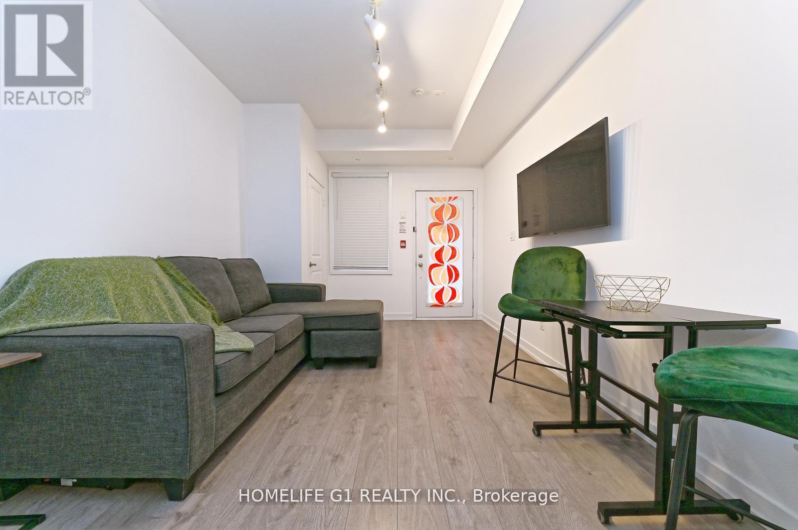 6b-867 Wilson Avenue, Toronto (downsview-roding-cfb), Ontario