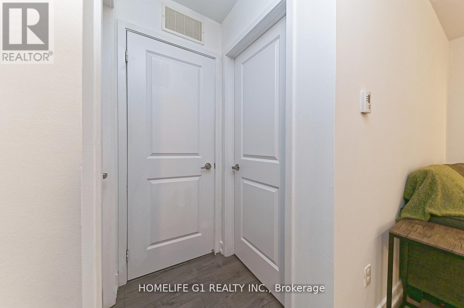 6b-867 Wilson Avenue, Toronto (downsview-roding-cfb), Ontario