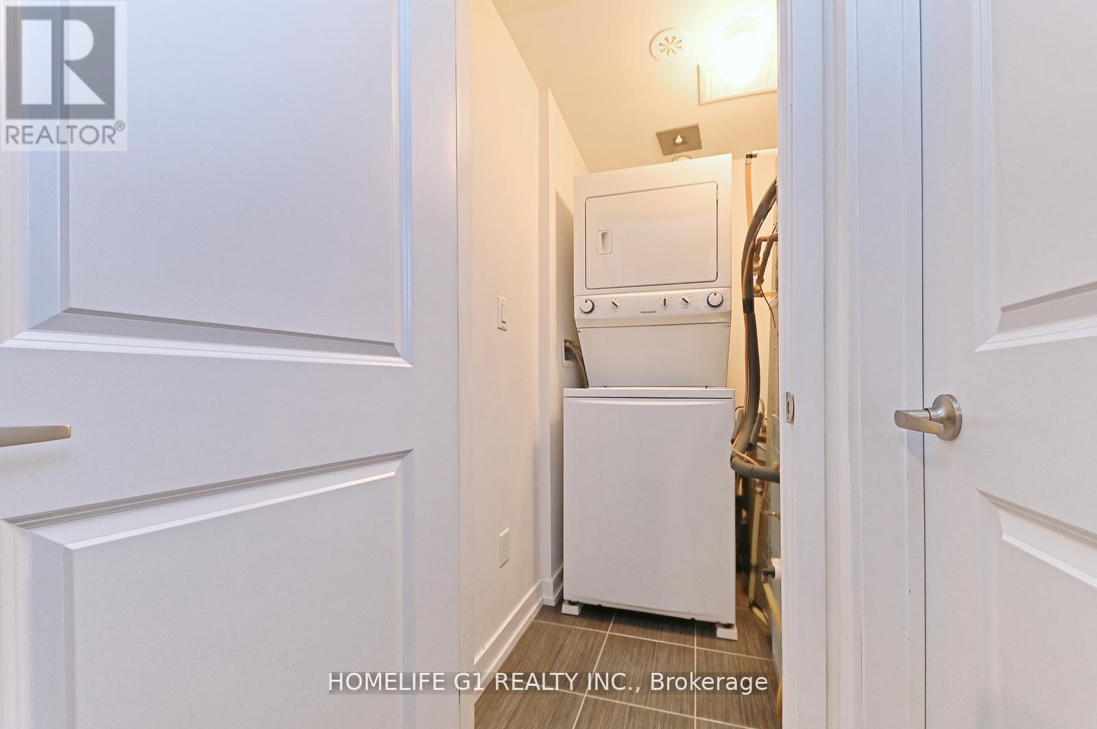 6b-867 Wilson Avenue, Toronto (downsview-roding-cfb), Ontario