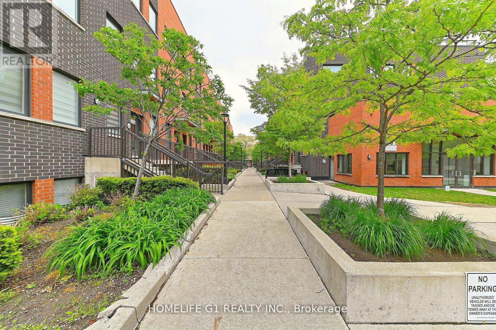 6b-867 Wilson Avenue, Toronto (downsview-roding-cfb), Ontario