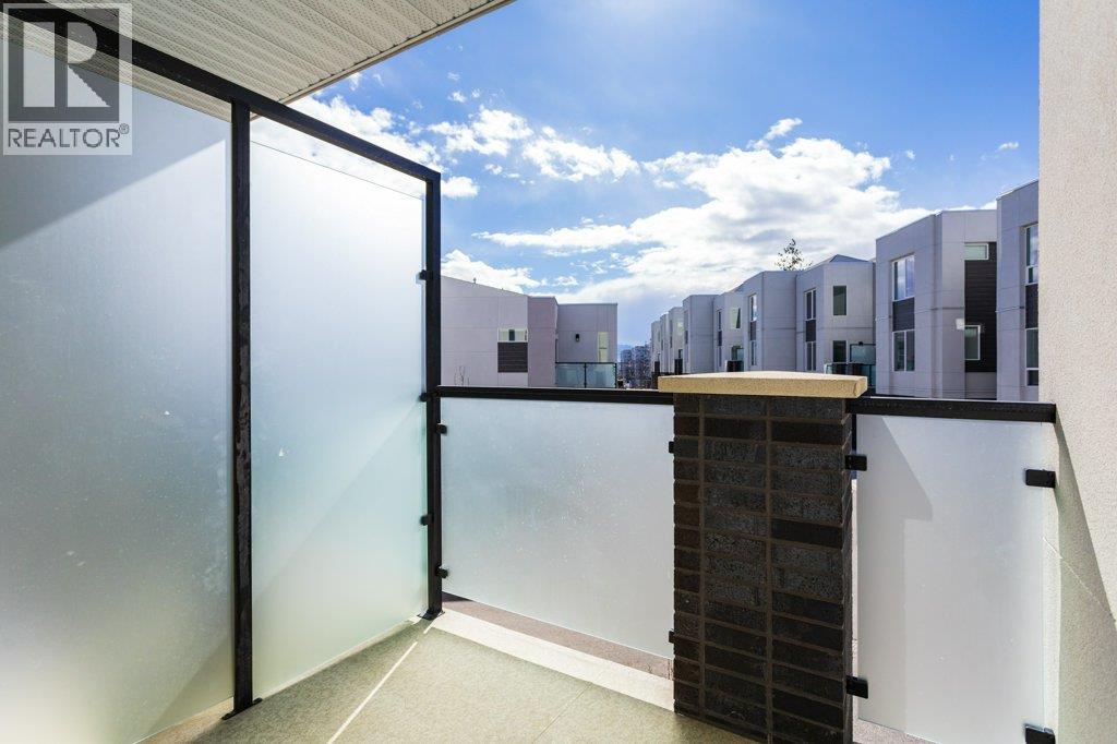 610 Academy Way Unit# 42, Kelowna, British Columbia