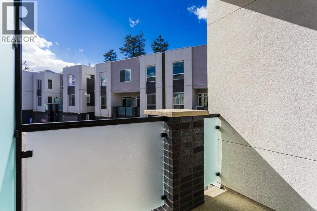 610 Academy Way Unit# 42, Kelowna, British Columbia