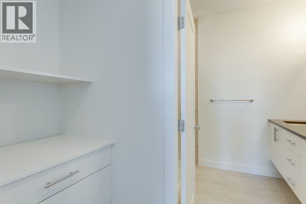 610 Academy Way Unit# 42, Kelowna, British Columbia