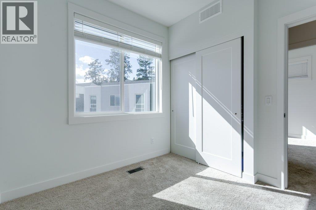 610 Academy Way Unit# 42, Kelowna, British Columbia