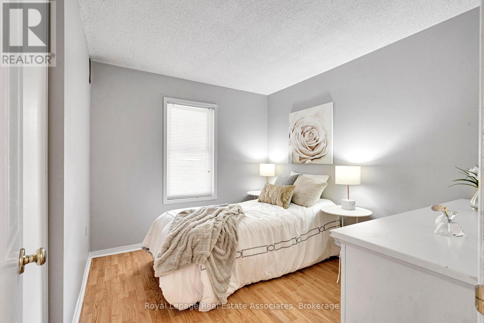 2 - 119 D'ambrosio Drive, Barrie (painswick North), Ontario