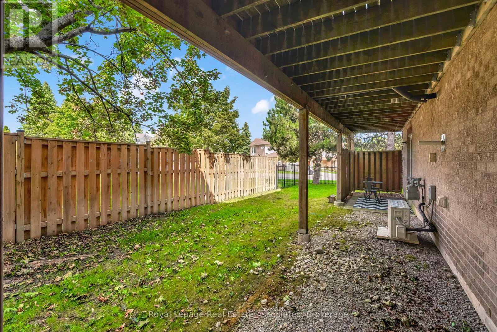 2 - 119 D'ambrosio Drive, Barrie (painswick North), Ontario