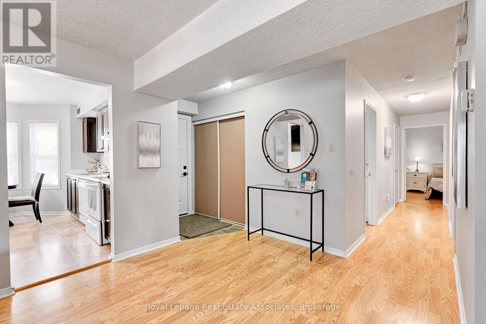 2 - 119 D'ambrosio Drive, Barrie (painswick North), Ontario