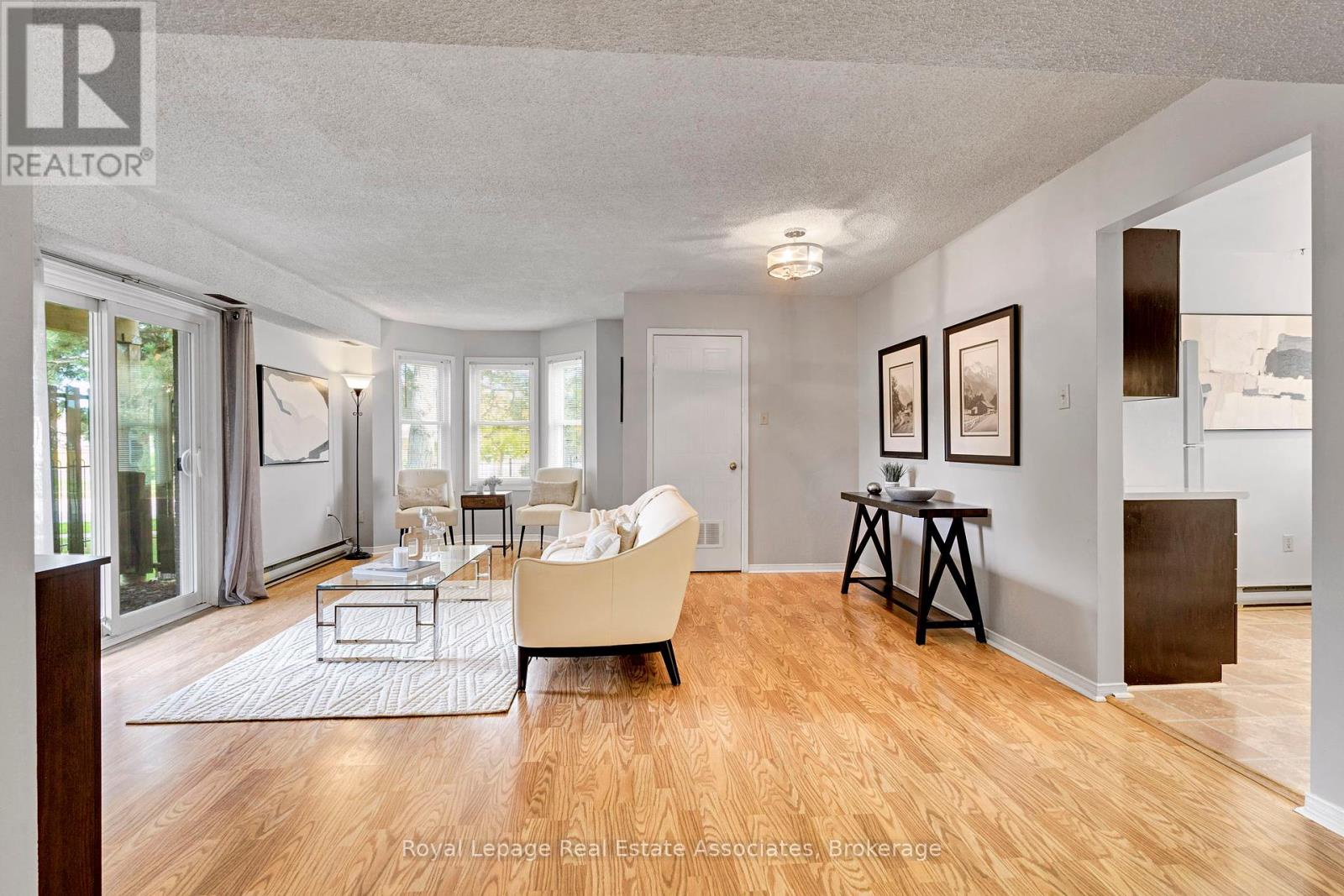 2 - 119 D'ambrosio Drive, Barrie (painswick North), Ontario