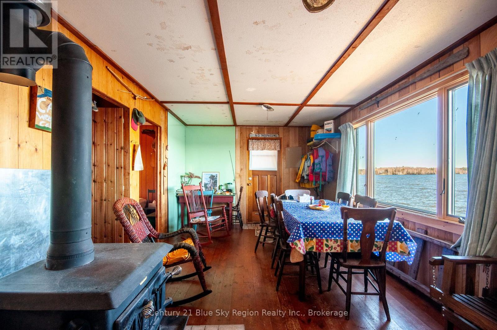 1061 South Shore Road, East Ferris, Ontario