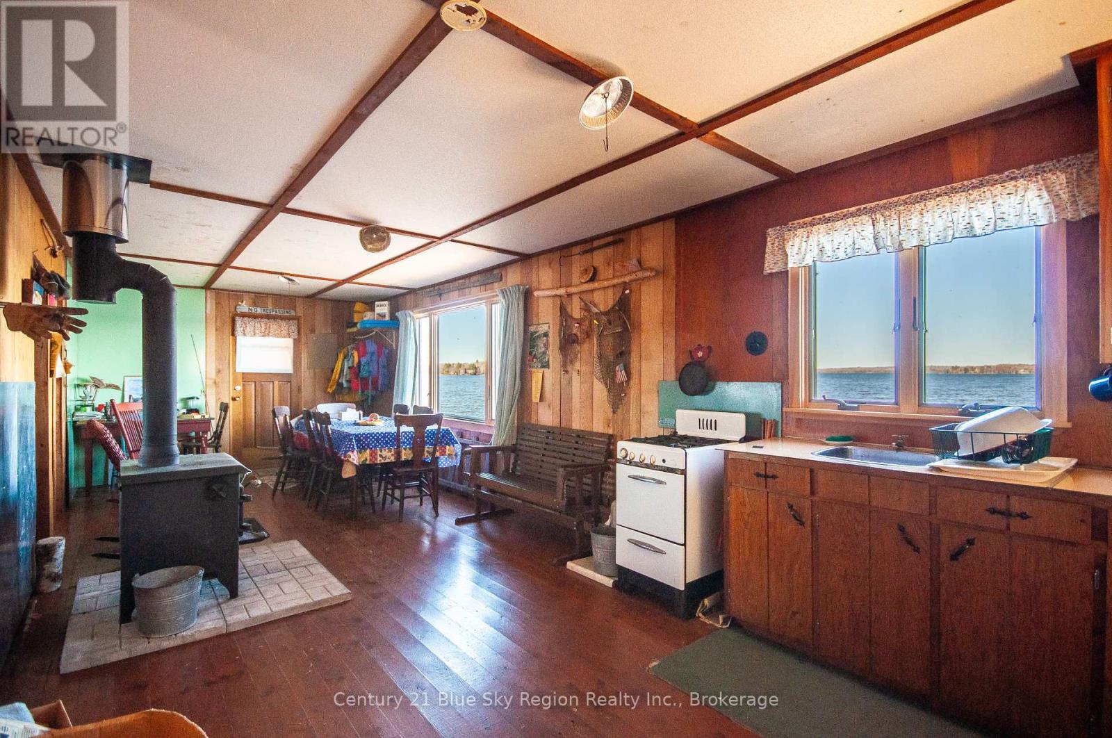 1061 South Shore Road, East Ferris, Ontario