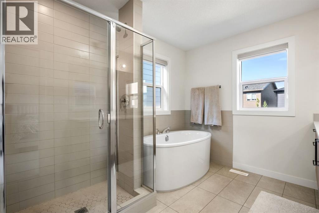 108 Carringsby Manor Nw, Calgary, Alberta