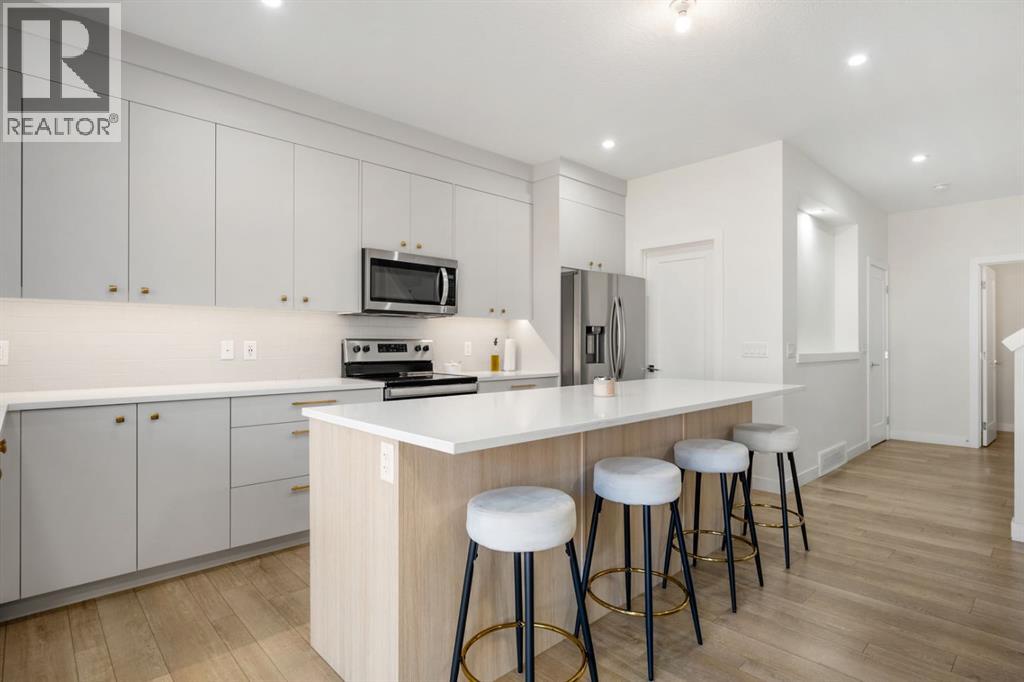 108 Carringsby Manor Nw, Calgary, Alberta