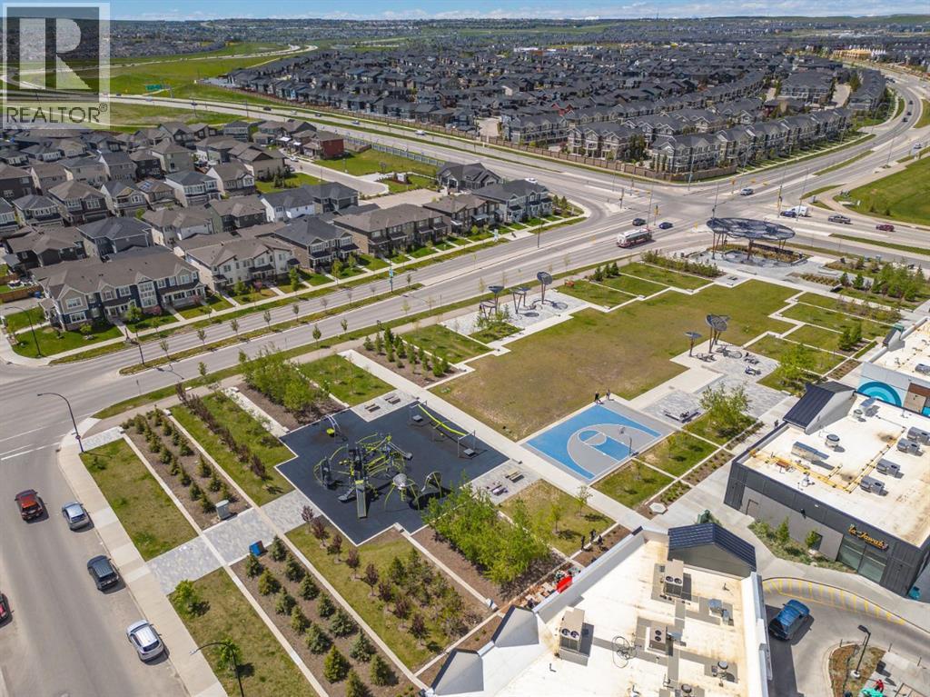 108 Carringsby Manor Nw, Calgary, Alberta