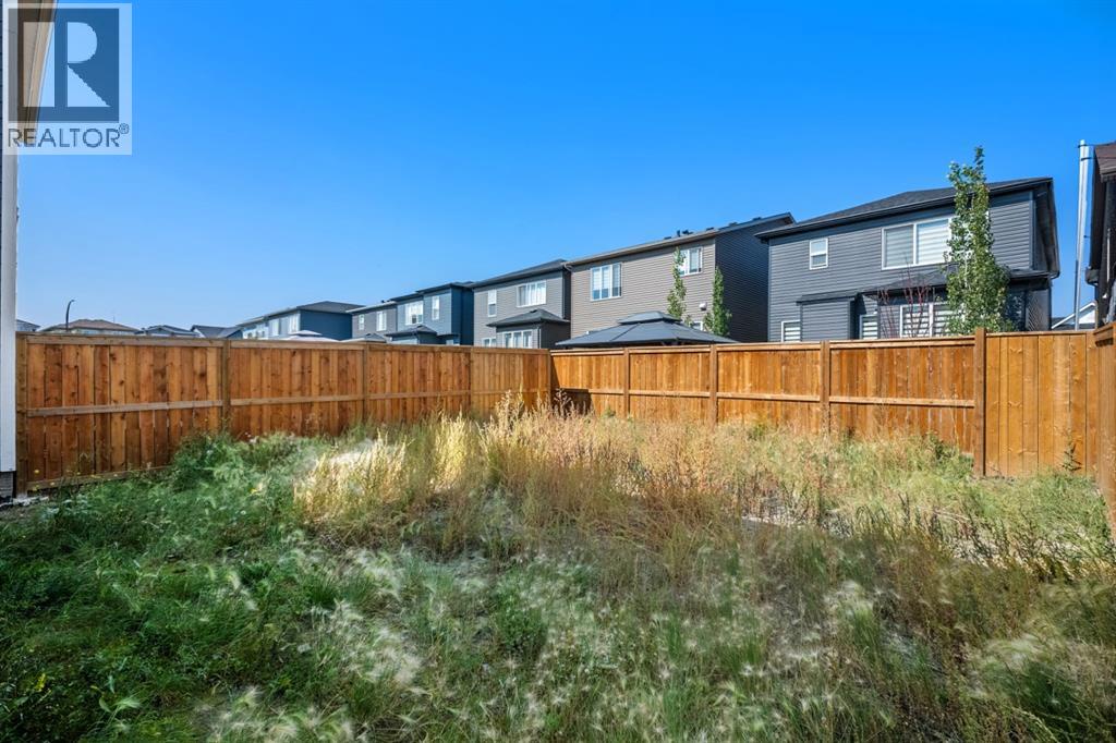 108 Carringsby Manor Nw, Calgary, Alberta