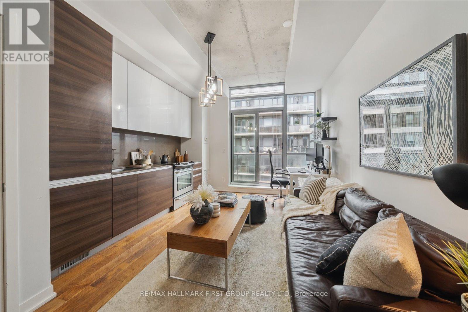 602 - 8 Gladstone Avenue, Toronto (little Portugal), Ontario