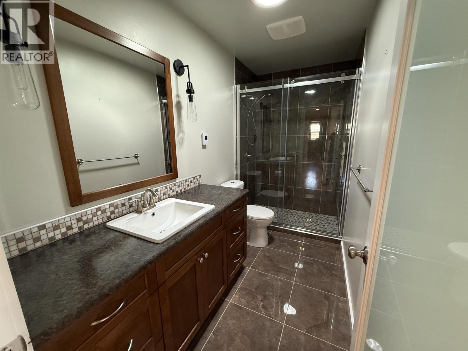 5072 Block Drive, 108 Mile Ranch, British Columbia