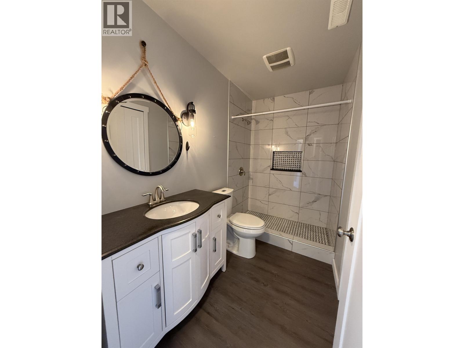 5072 Block Drive, 108 Mile Ranch, British Columbia