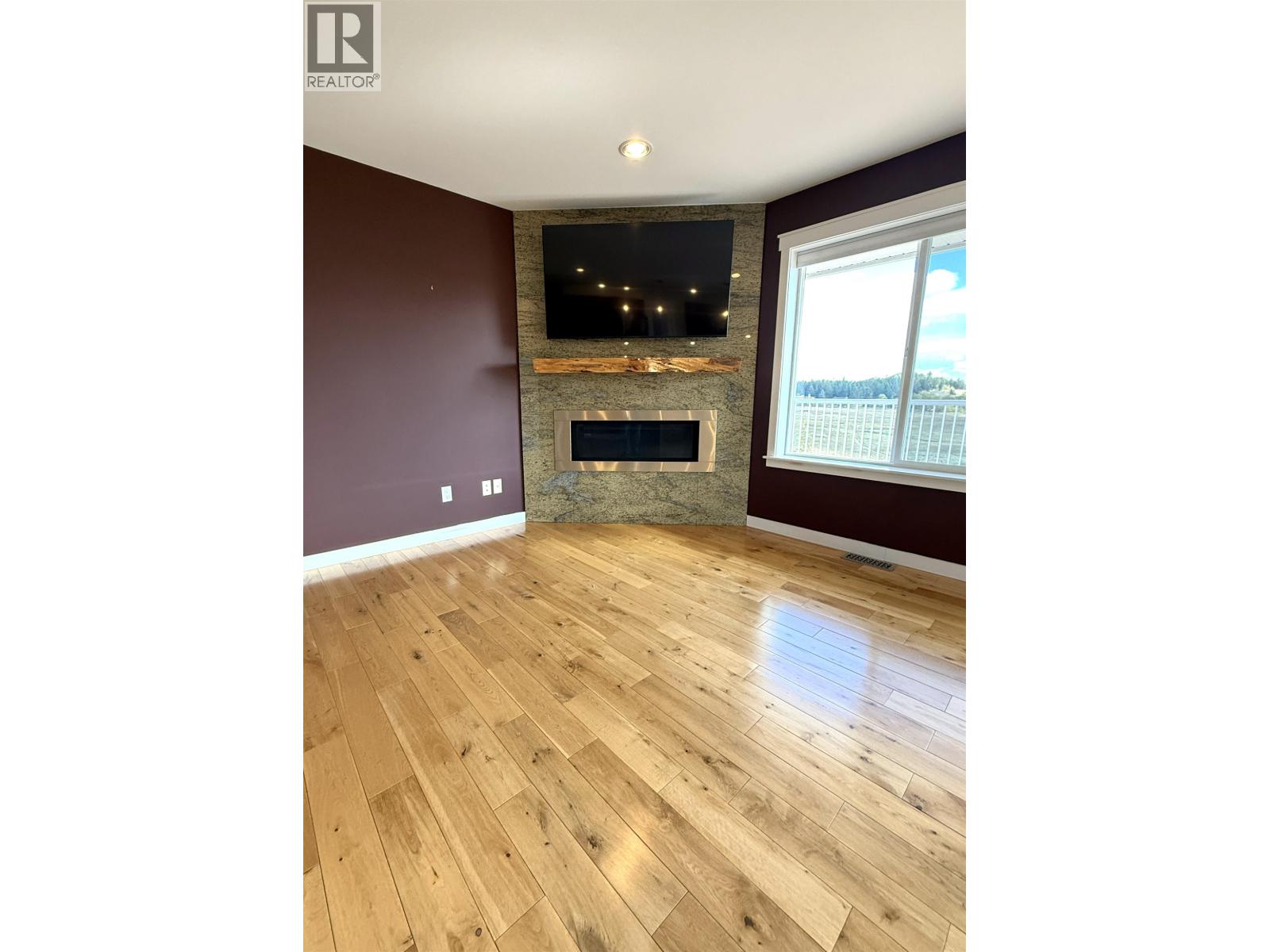 5072 Block Drive, 108 Mile Ranch, British Columbia