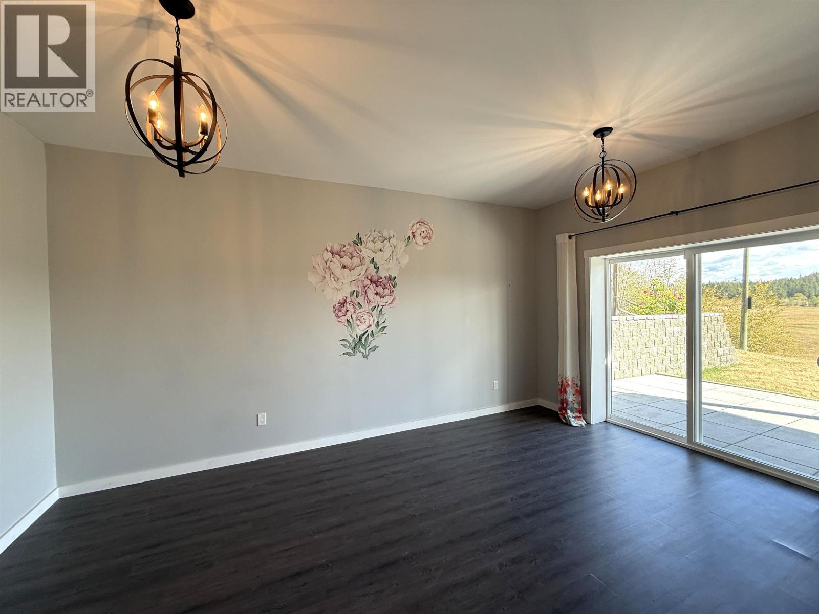 5072 Block Drive, 108 Mile Ranch, British Columbia