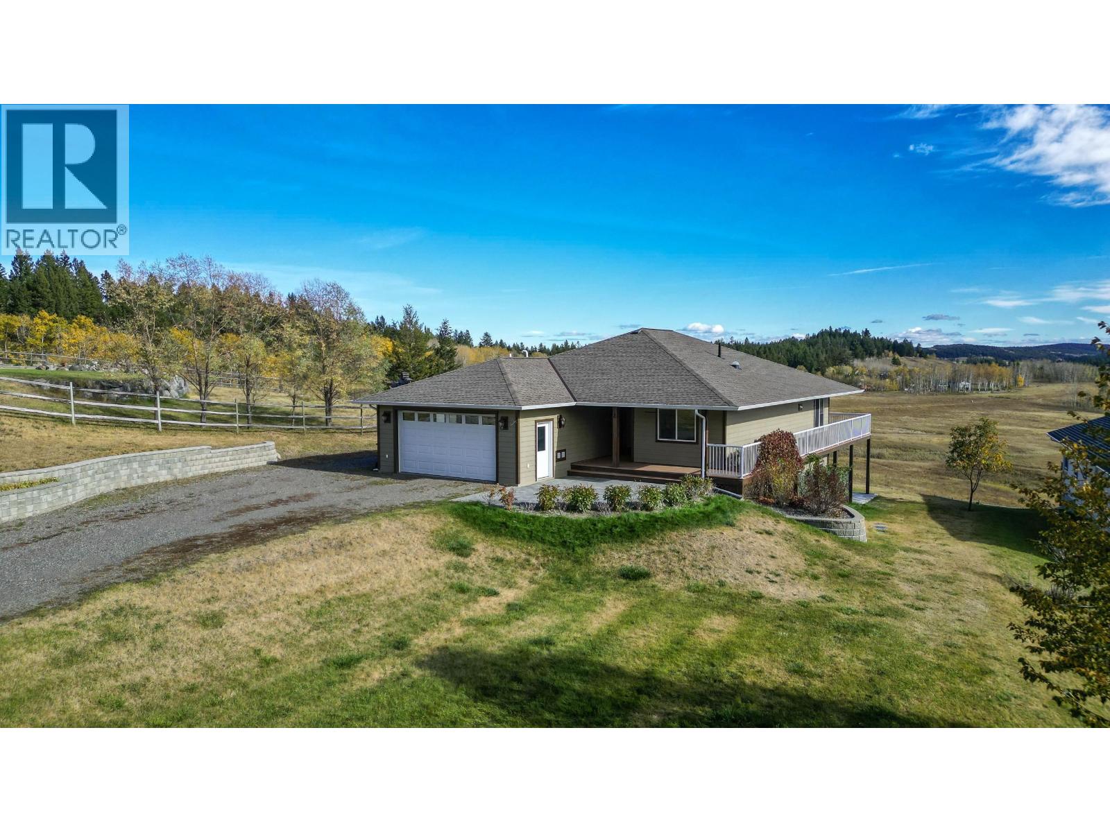 5072 Block Drive, 108 Mile Ranch, British Columbia