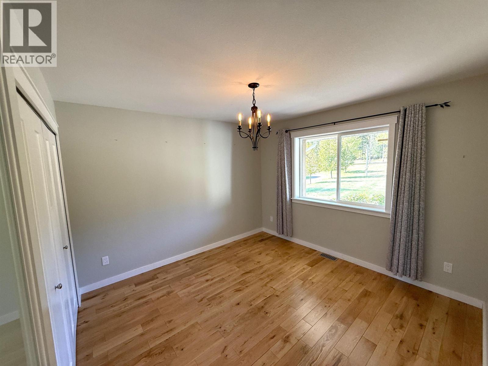 5072 Block Drive, 108 Mile Ranch, British Columbia