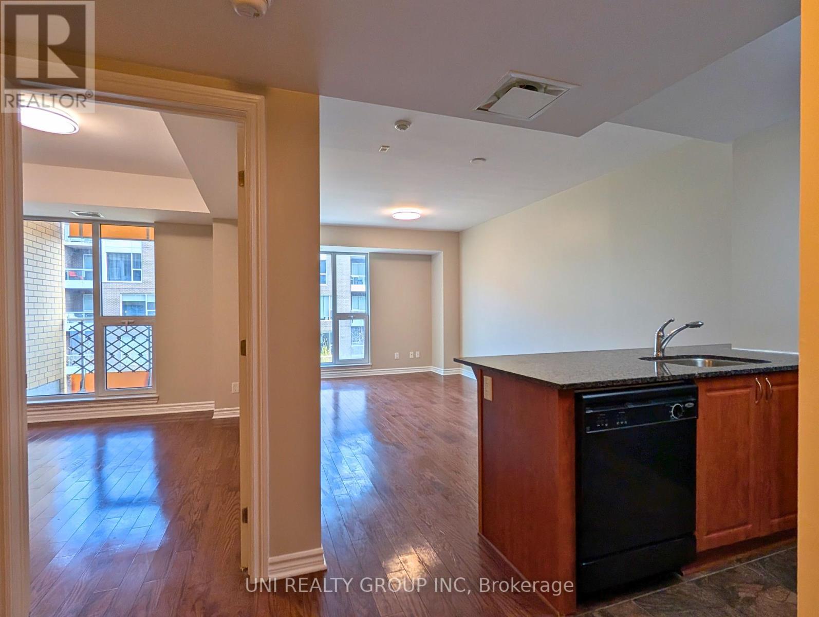 409 - 250 Lett Street, Ottawa, Ontario