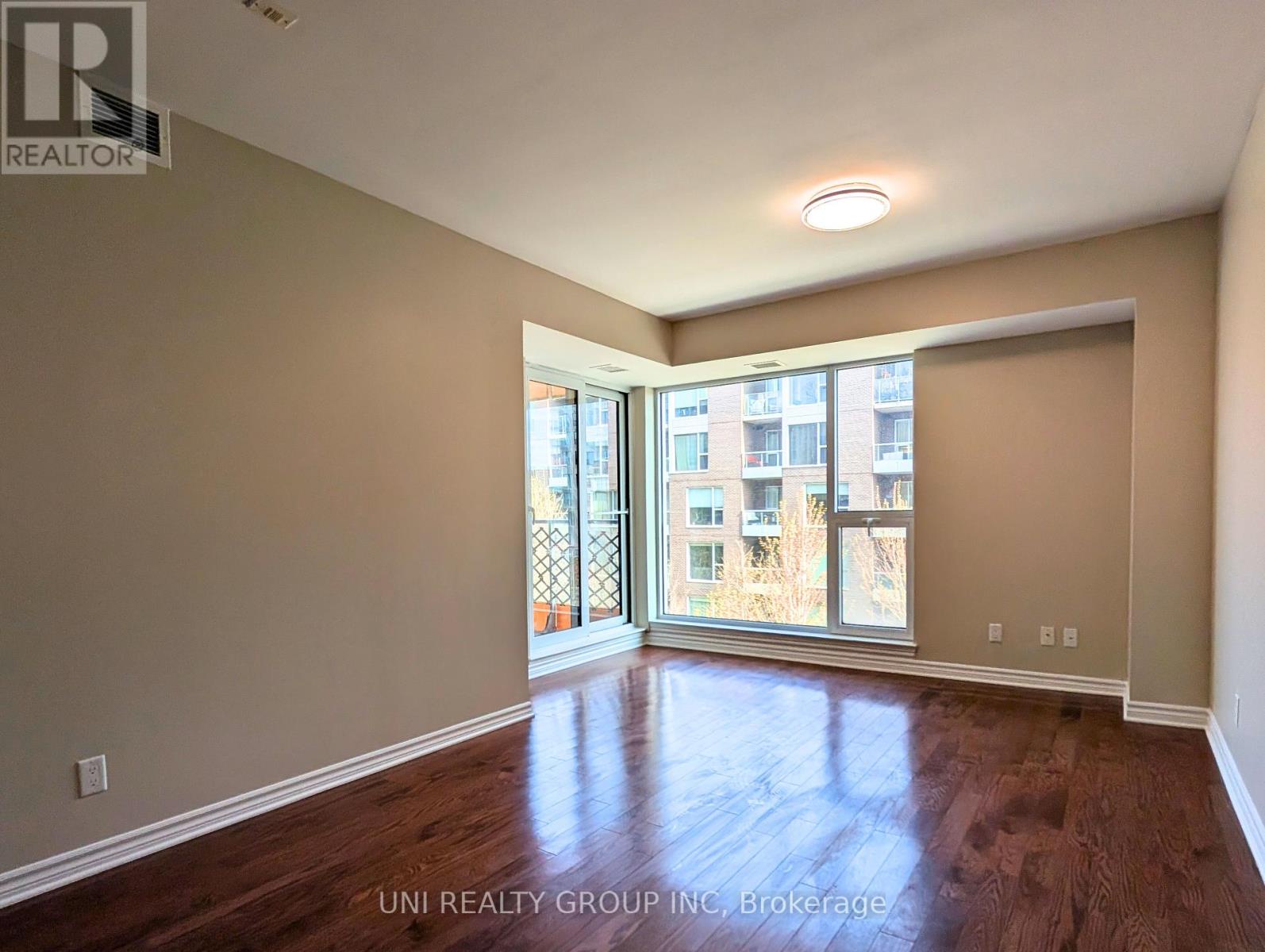 409 - 250 Lett Street, Ottawa, Ontario