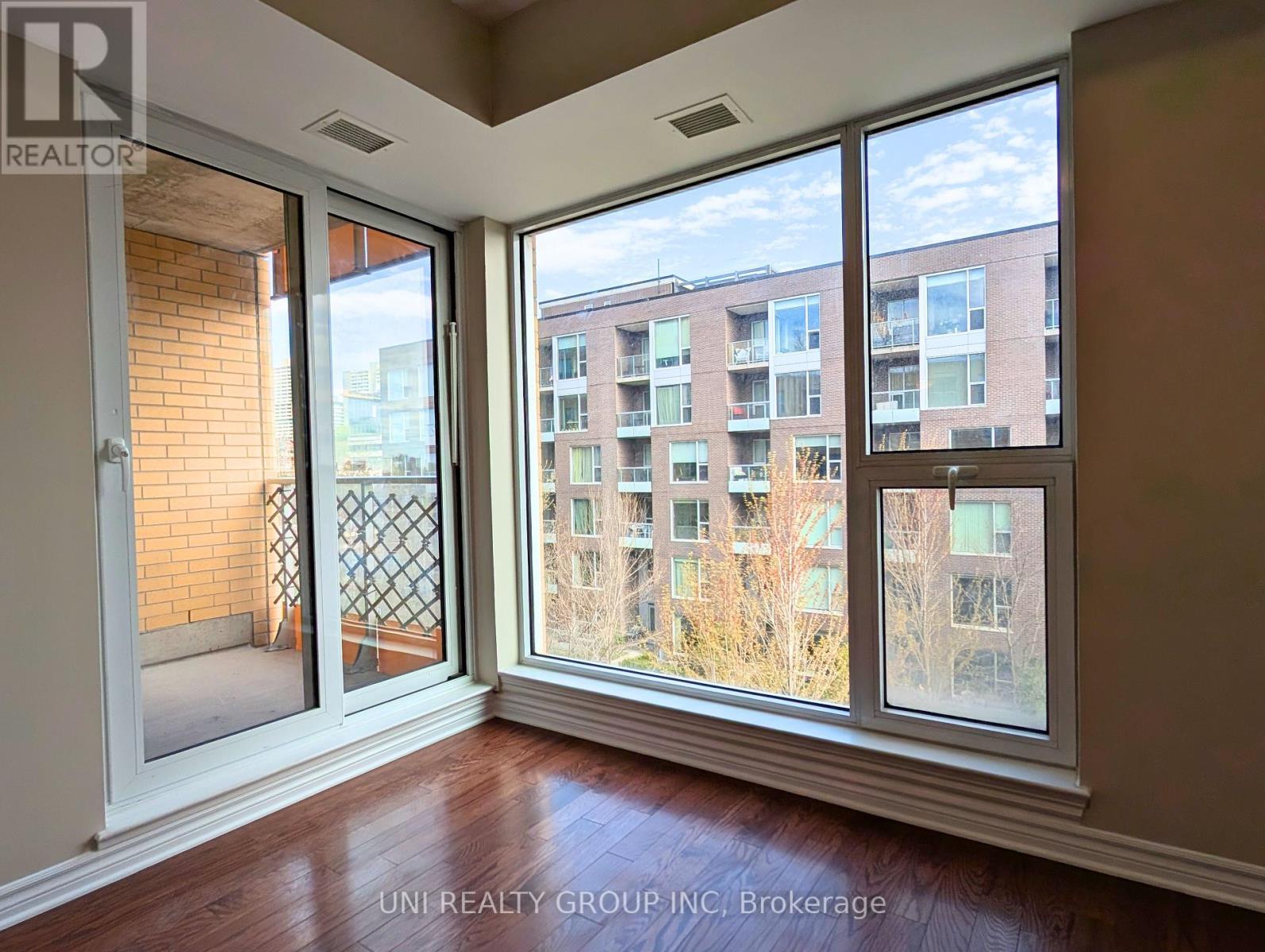 409 - 250 Lett Street, Ottawa, Ontario