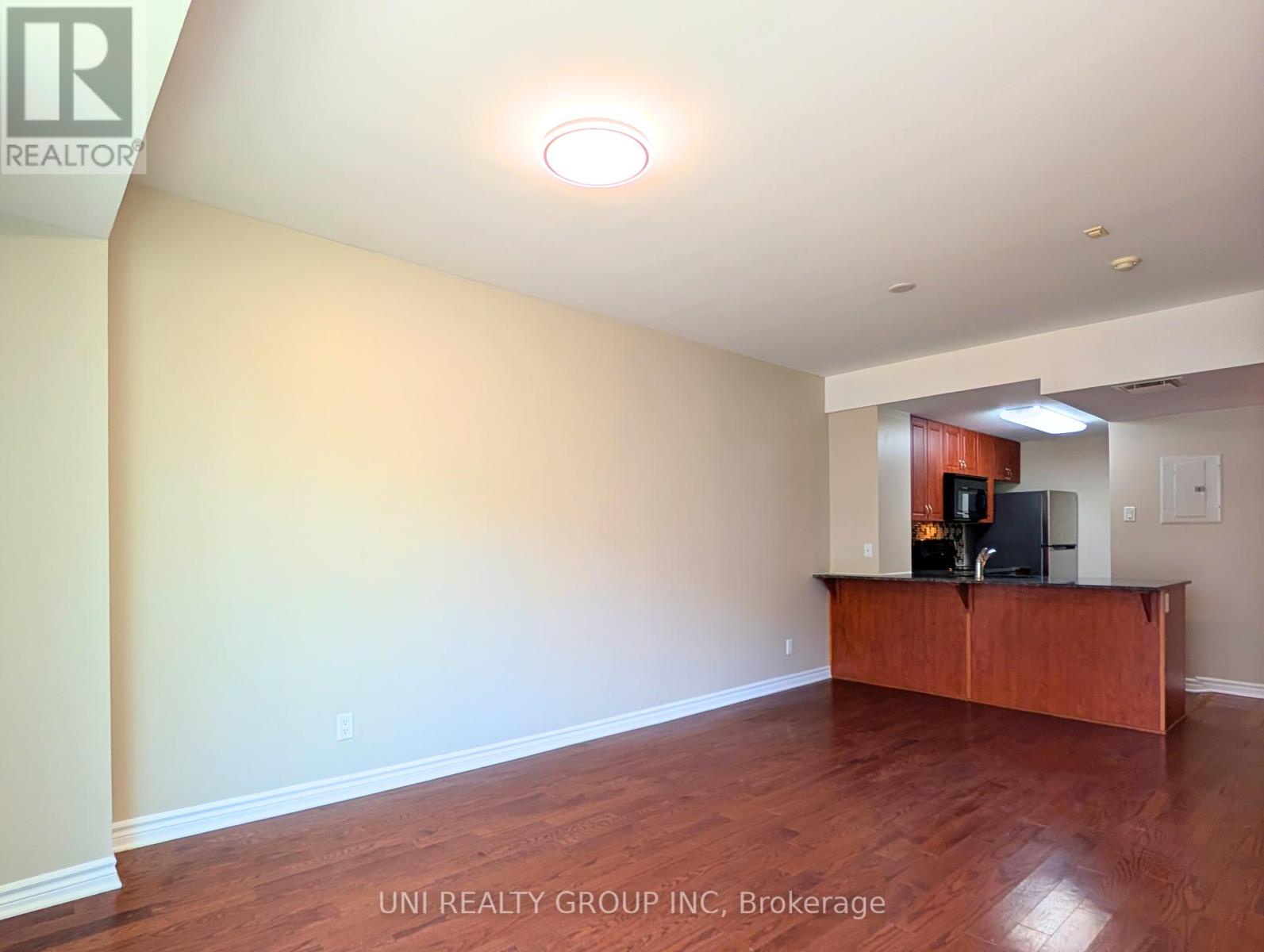 409 - 250 Lett Street, Ottawa, Ontario