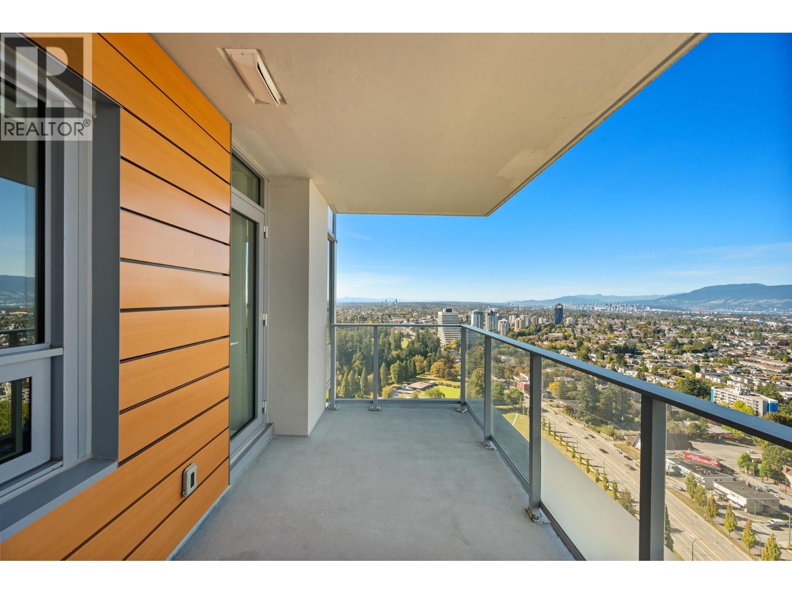 3707 5883 Barker Avenue, Burnaby, British Columbia