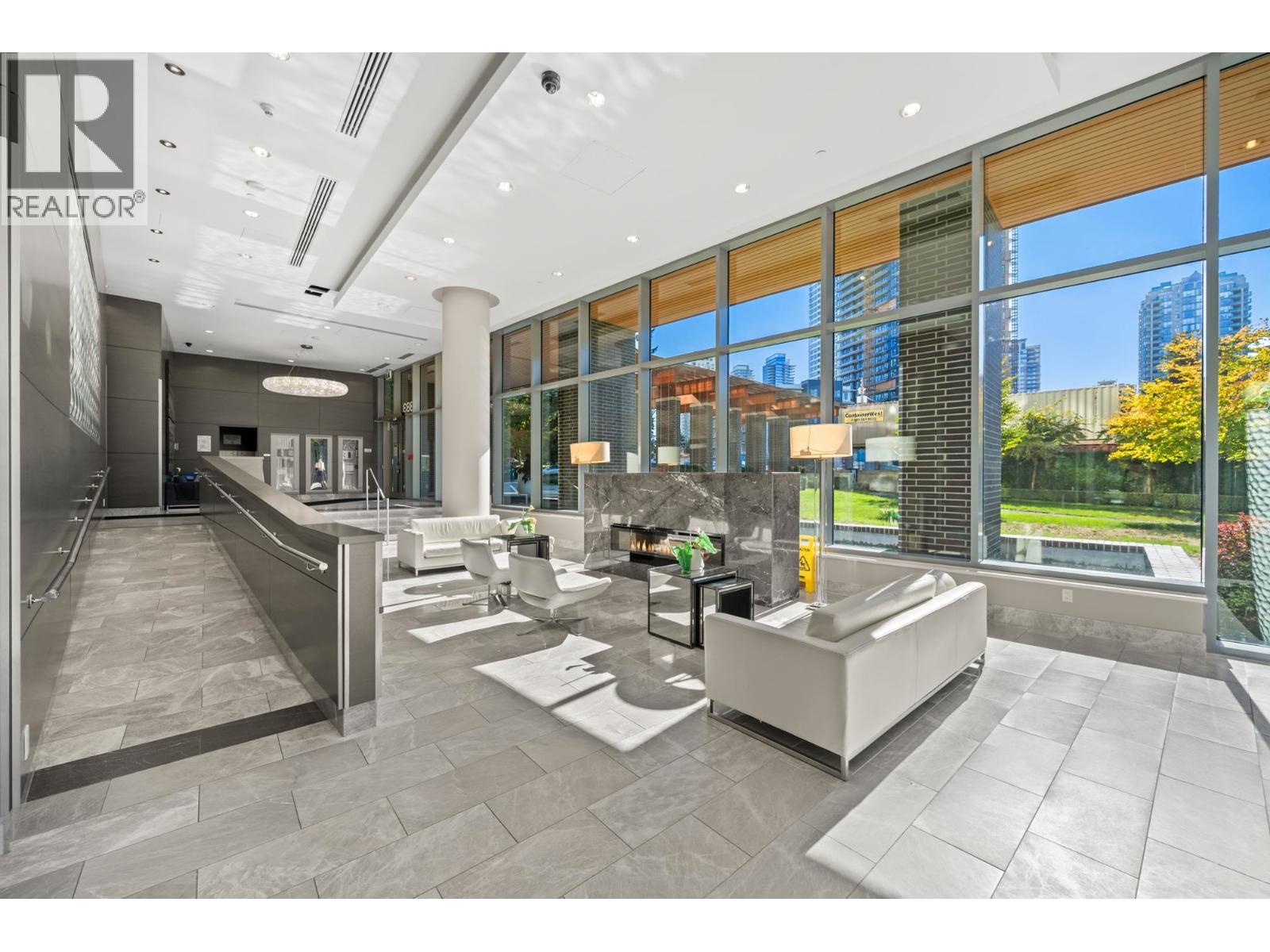 3707 5883 Barker Avenue, Burnaby, British Columbia