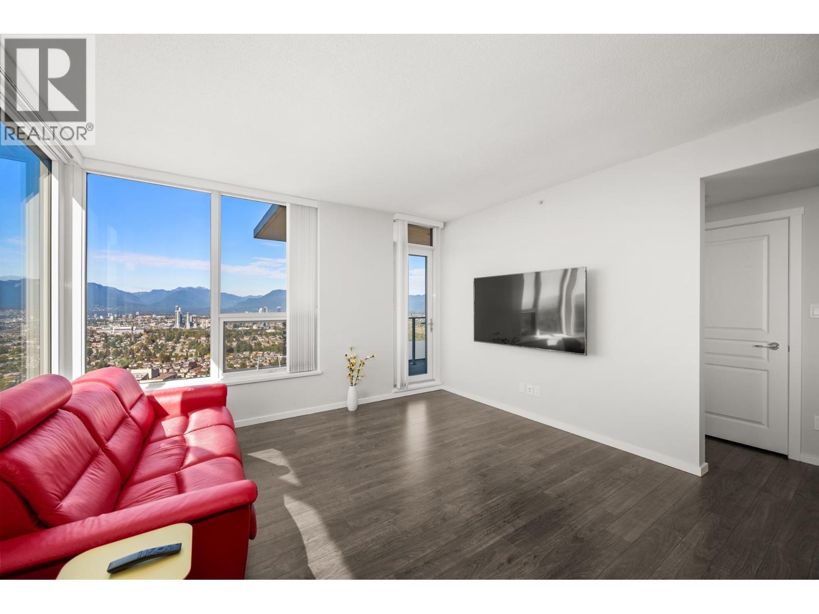 3707 5883 Barker Avenue, Burnaby, British Columbia