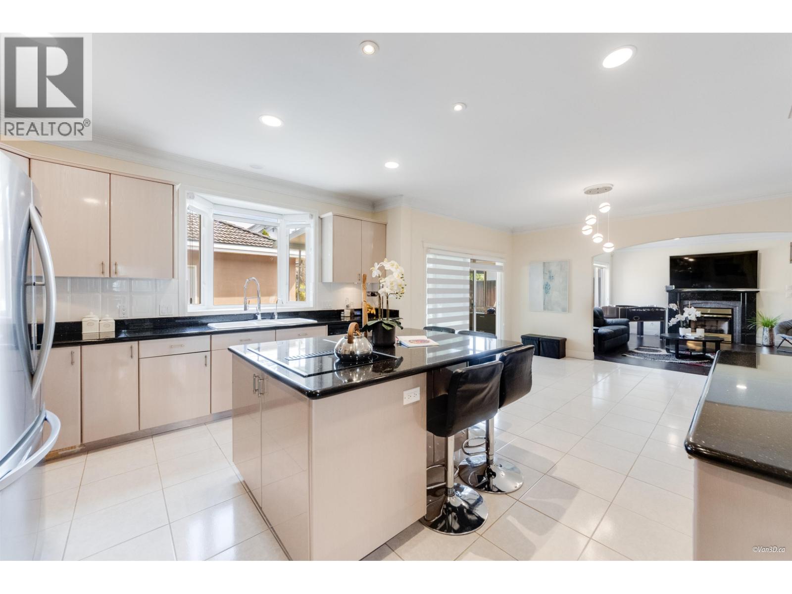 10320 Scotsdale Avenue, Richmond, British Columbia