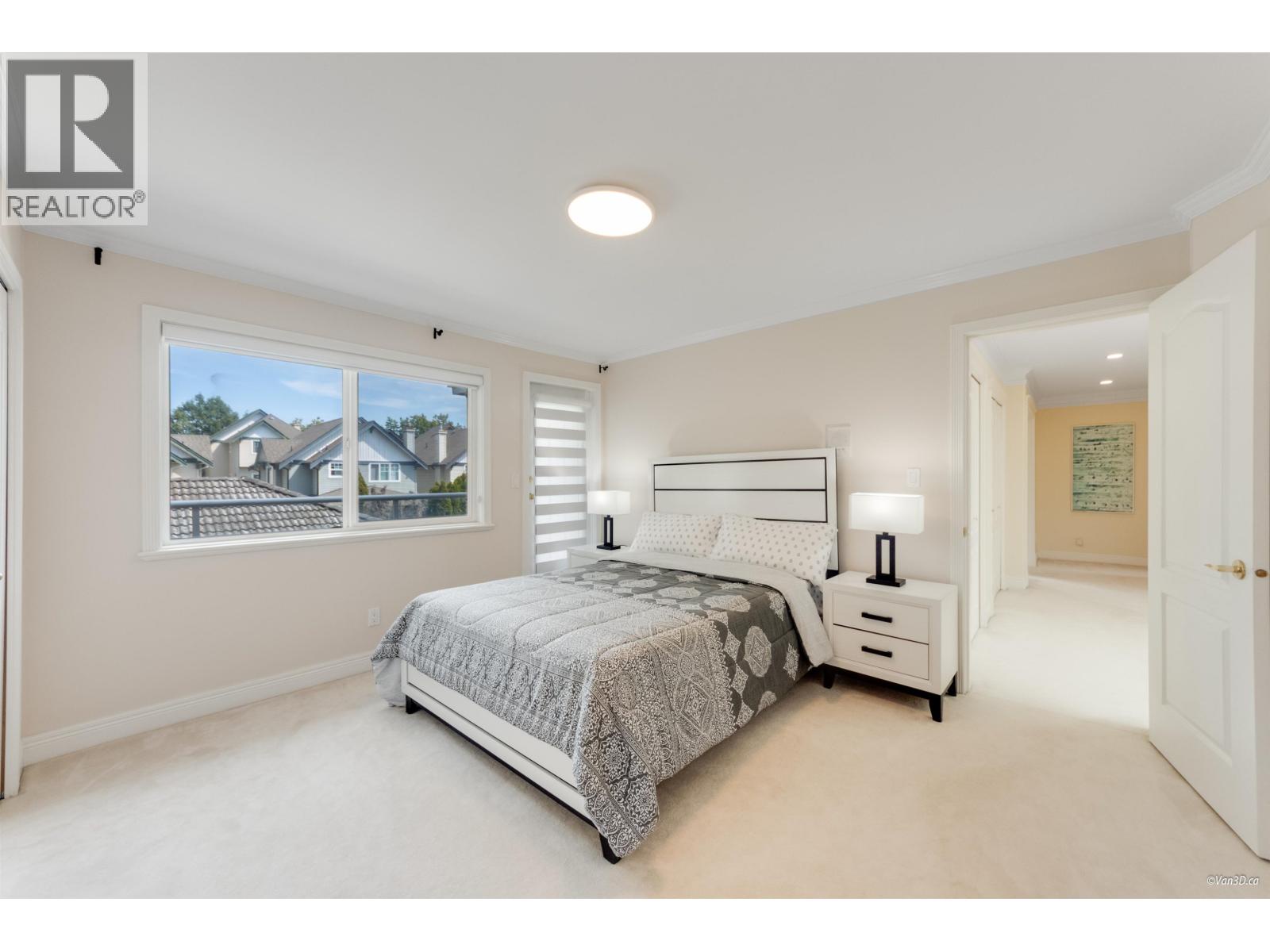 10320 Scotsdale Avenue, Richmond, British Columbia