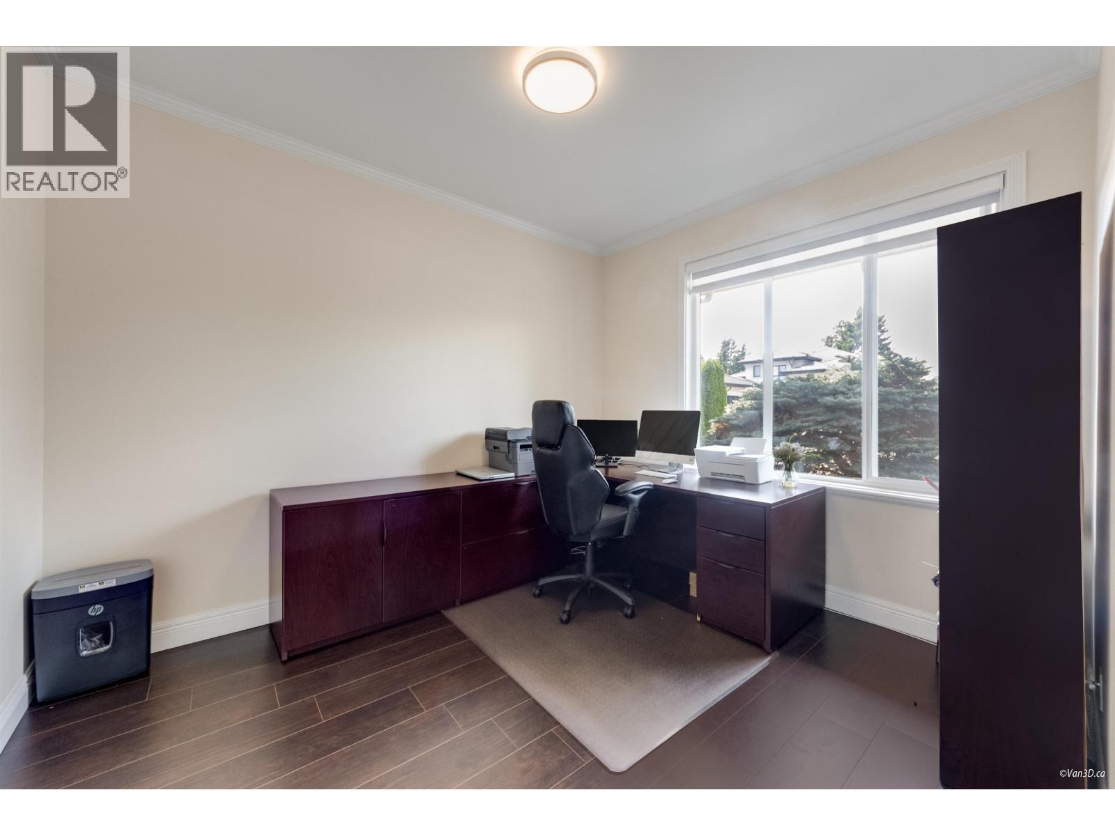 10320 Scotsdale Avenue, Richmond, British Columbia