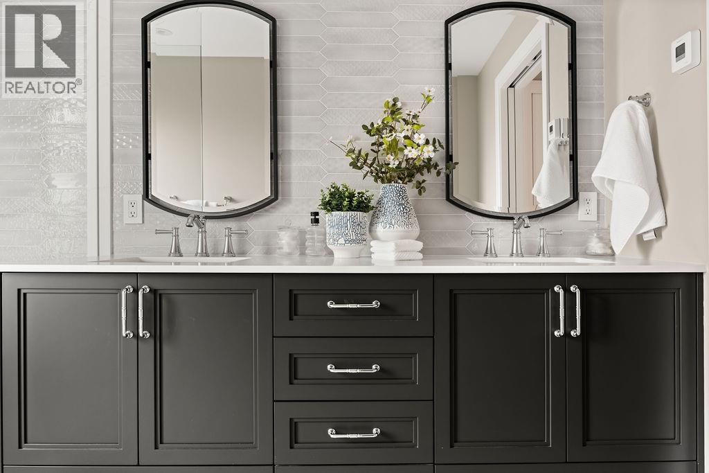 993 Broughton Street, Vancouver, British Columbia