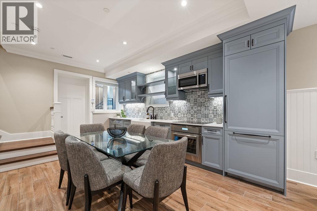 993 Broughton Street, Vancouver, British Columbia