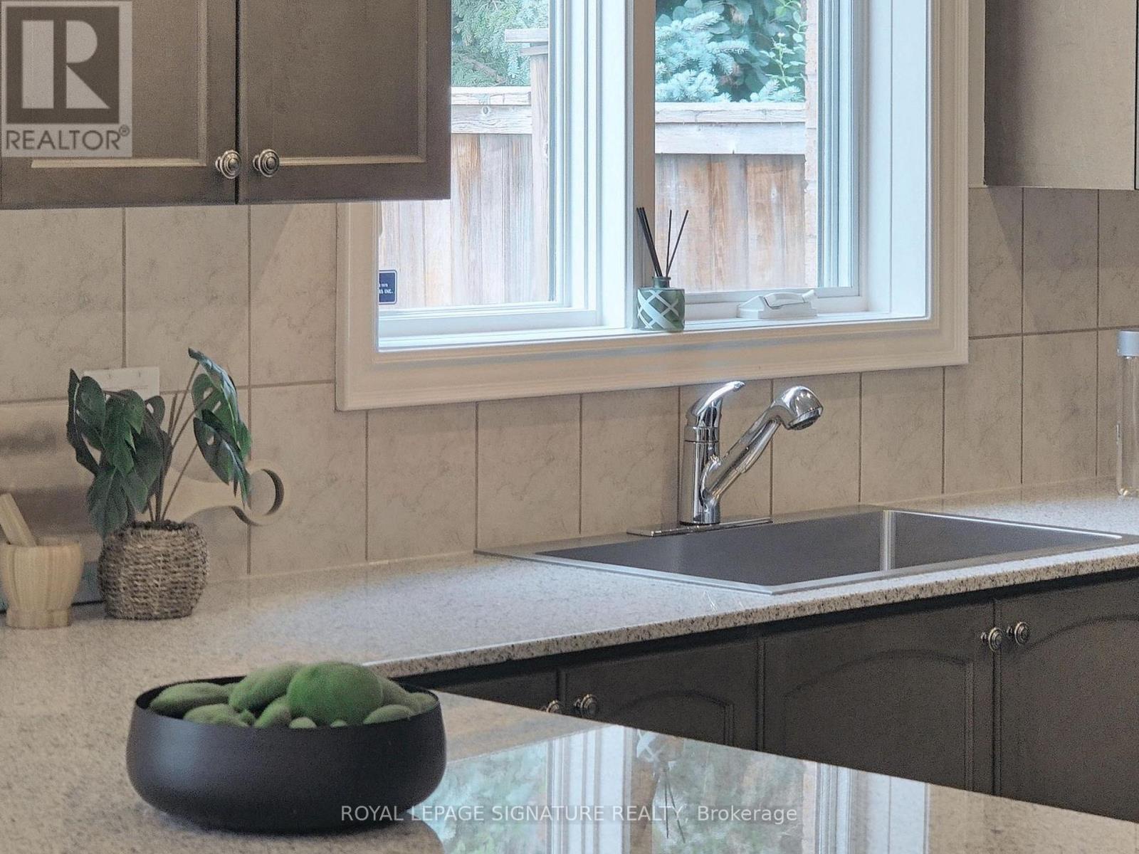 2238 Lyndhurst Drive, Oakville (jc Joshua Creek), Ontario